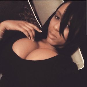 big beautiful tits of IG