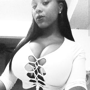 big beautiful tits of IG