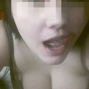 big tit sister nudes stolen from laptop(comment what you think)