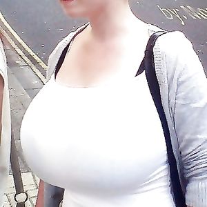 Breast Lovers Dream 827