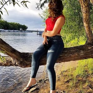 Candid Teen With Big Tits and Fat Ass - big tits