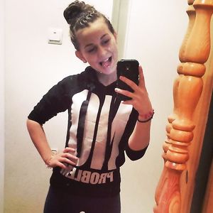 Sexxy Girls With Big Tits - clothes