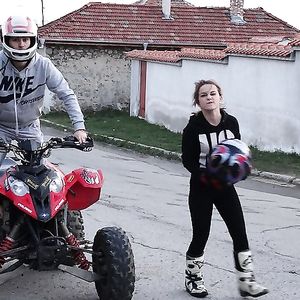 Sexxy Girls With Big Tits - clothes