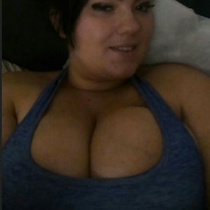 Leeds chick big tits - leeds