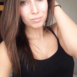 Big Tits Hot Girl - sexy