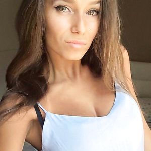 Big Tits Hot Girl - sexy