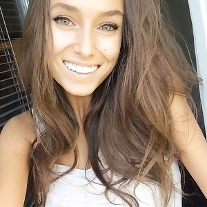 Big Tits Hot Girl - sexy