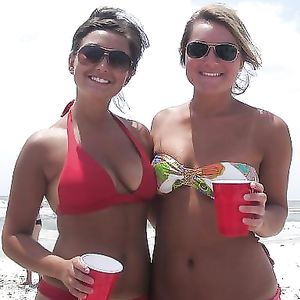 Country girl Brittany and her nice tits - brunette