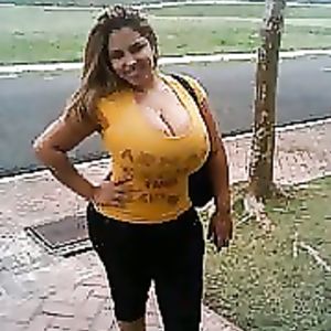 Gros seins - big boobs