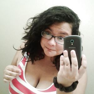 milf and teens cleavage - big boobs