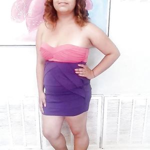 milf and teens cleavage - big boobs