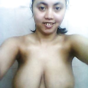 malay- tudung tetek power - big boobs