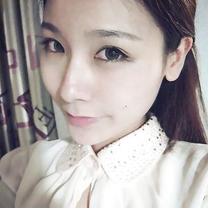 Asian girlfriend exposed - amateur