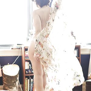 Amateur Candice - monster curves and an angelic face - asses