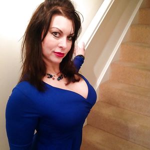 K's Cleavage3 - mature