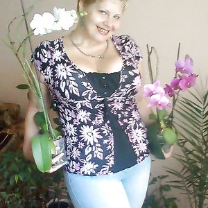 Busty Russian Woman 2283 - big boobs