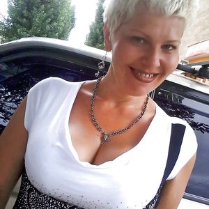 Busty Russian Woman 2283 - big boobs