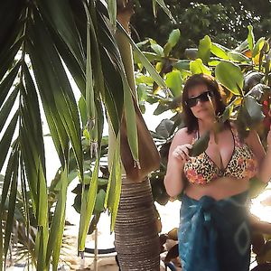 Busty Russian Woman 2280 - big boobs