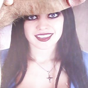 Hannah Mynx cockwhoreship - handjob