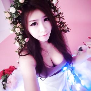 Taiwan girl happy picking strawberries - big boobs