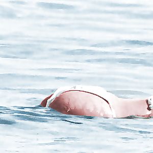 menegaki - celebrity