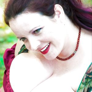 Webtastic Special: The Reds Vol.3 - amateur