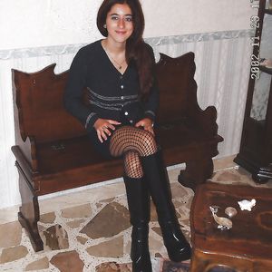 Meine Freundin 2002 in Italien - big boobs