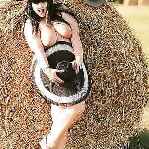 huge tit russian beauty - big boobs