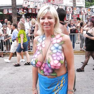 Webtastic Special: The fun, the giant and the other - Vol.38 - bbw