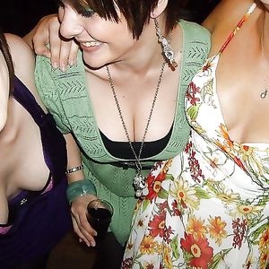 sluts for comments 4 - big boobs