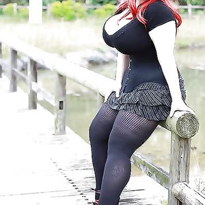 Webtastic Special: The fun, the giant and the other - Vol.42 - bbw