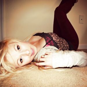 Youtube Girl Tabs24x7official aka Tabby Ridiman - amateur