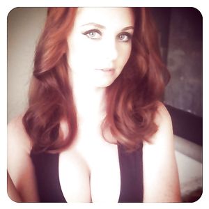 Webtastic Special: The Reds Vol.9 - big boobs