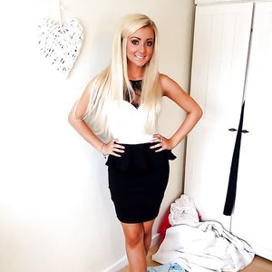 Blonde uk slut Ellie - amateur