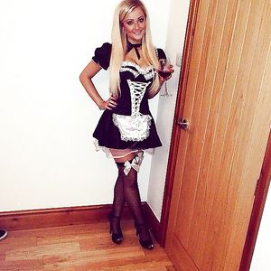 Blonde uk slut Ellie - amateur