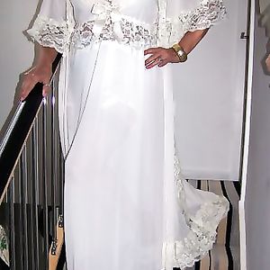 Ebay seller phenielady - amateur