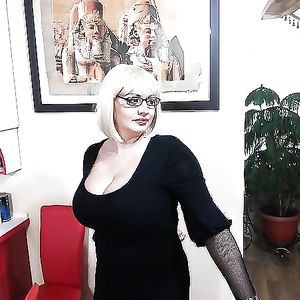 Webtastic Special: Granny Time Vol.250 - big boobs