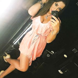 Amateur Facebook Girl - amateur