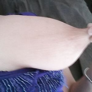 Purple T-shirt - tits