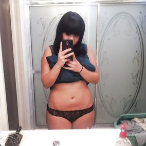 Curvy Latina - latin