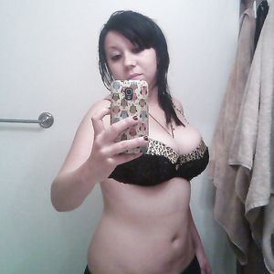 Curvy Latina - latin