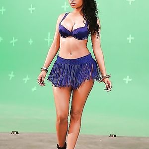 Nicki Minaj - big boobs
