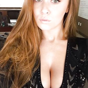 More Sexy Amateur Bitches (Selfies, Big Boobs, Posing) - non-porn