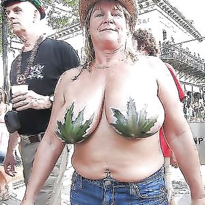 Webtastic Special: The fun, the giant and the other - Vol.37 - big boobs