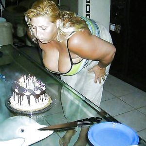 Webtastic Special: The fun, the giant and the other - Vol.40 - big boobs