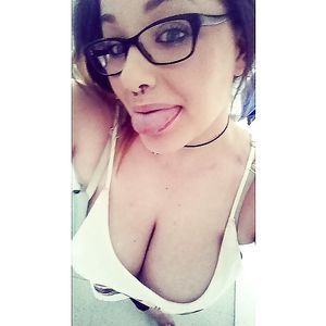 Busty Claire - amateur