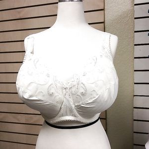 Big bras 8 - non-porn