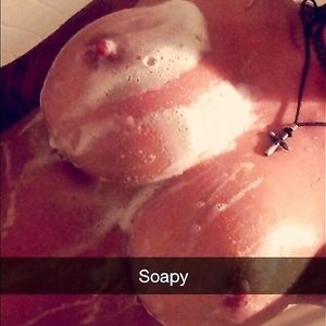 Big tits on Snapchat - snapchat