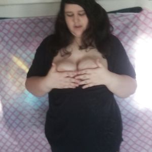 kaylakilljoy and her big tits - bbw
