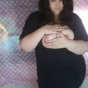 kaylakilljoy and her big tits - bbw